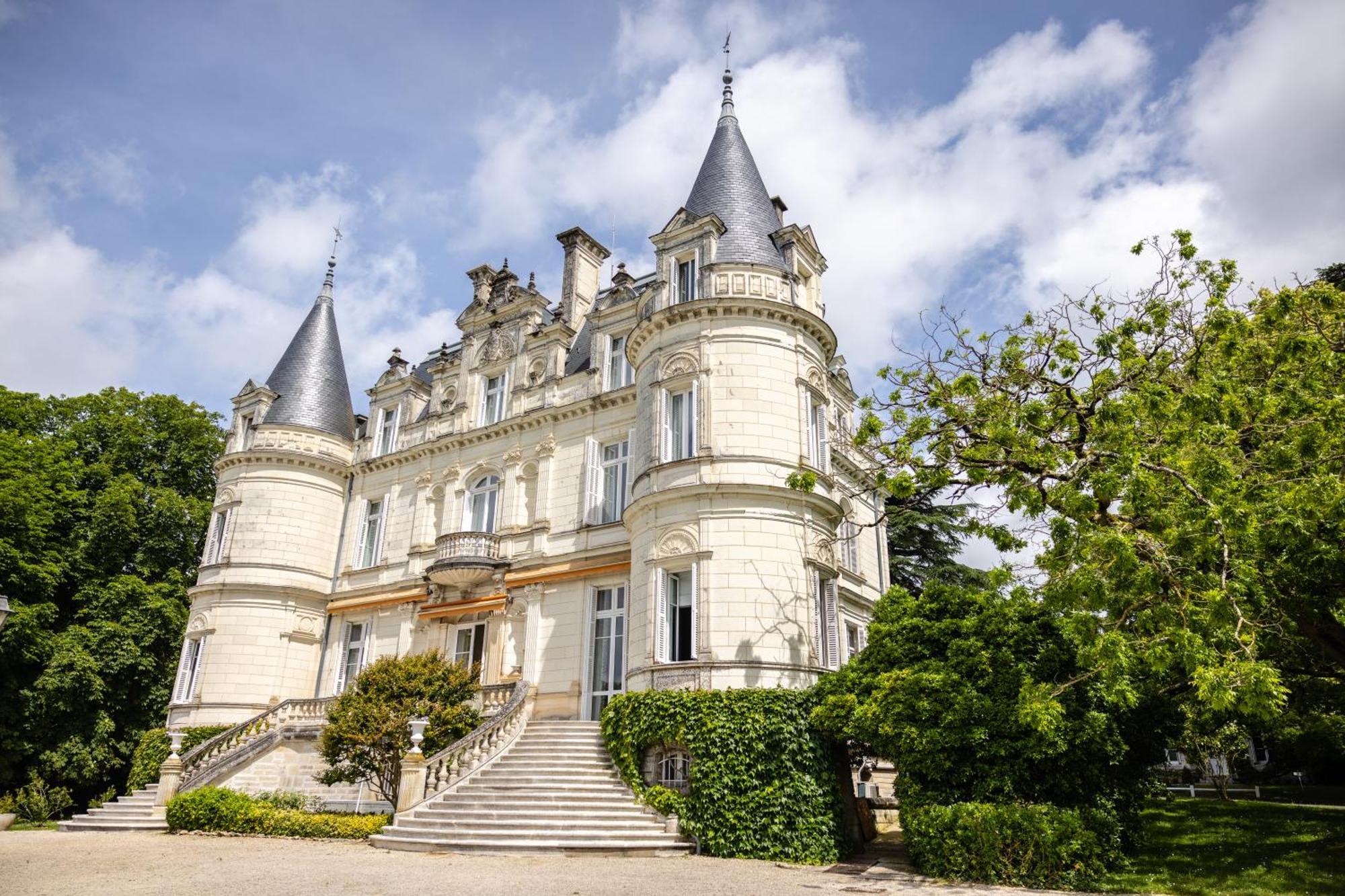 Hotel Domaine De La Tortiniere Veigné Zewnętrze zdjęcie