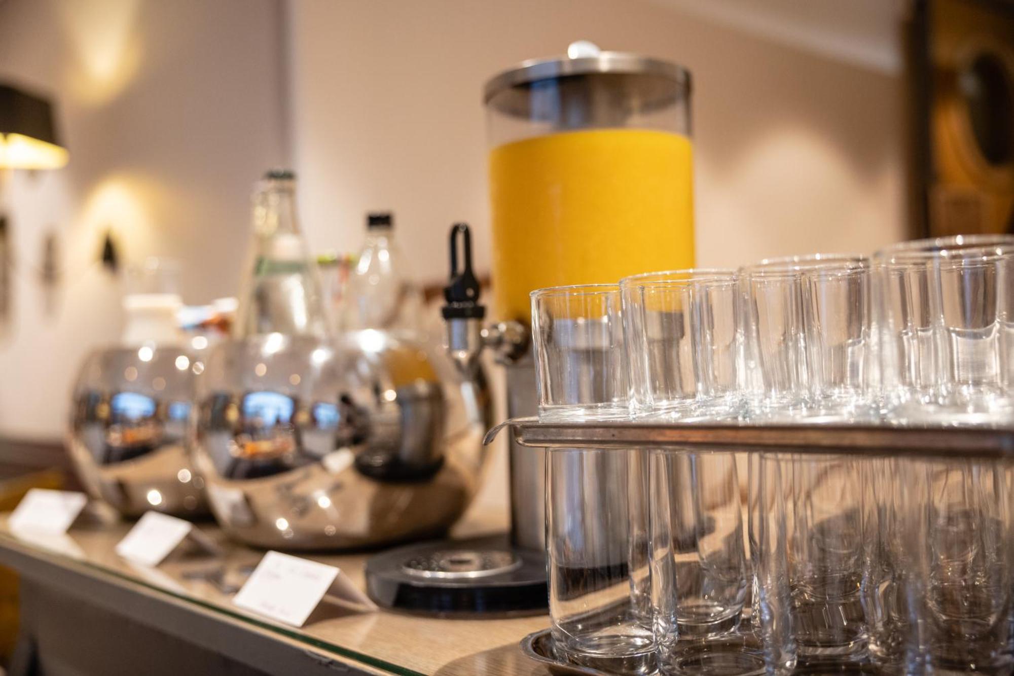Hotel Domaine De La Tortiniere Veigné Zewnętrze zdjęcie