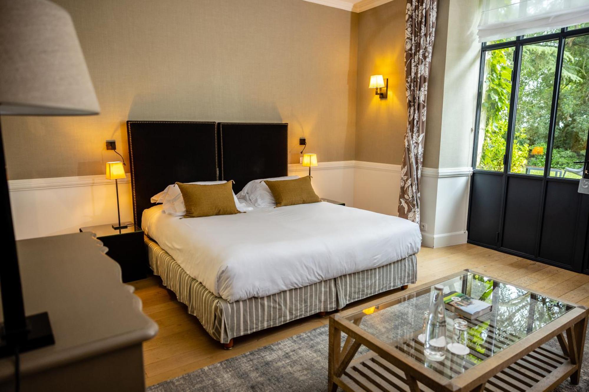 Hotel Domaine De La Tortiniere Veigné Zewnętrze zdjęcie