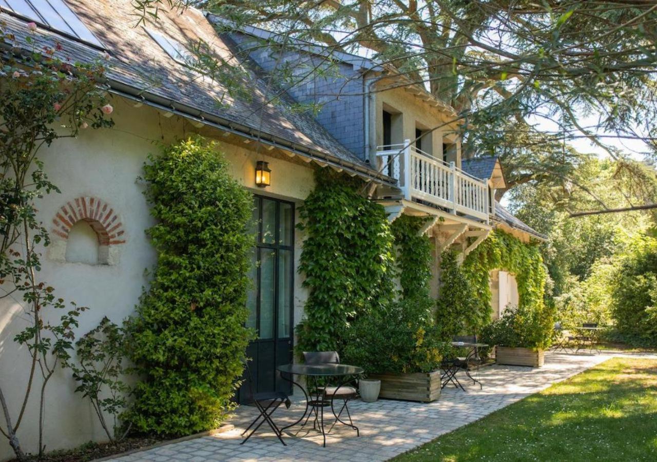 Hotel Domaine De La Tortiniere Veigné Zewnętrze zdjęcie